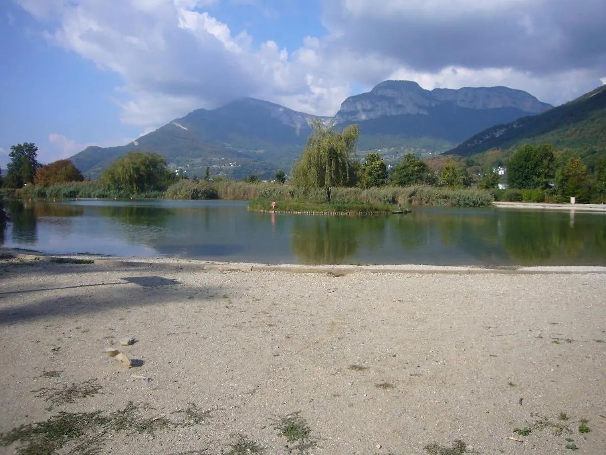 Zimmer Mit Fruehstueck Challes-les-Eaux Bed & Breakfast